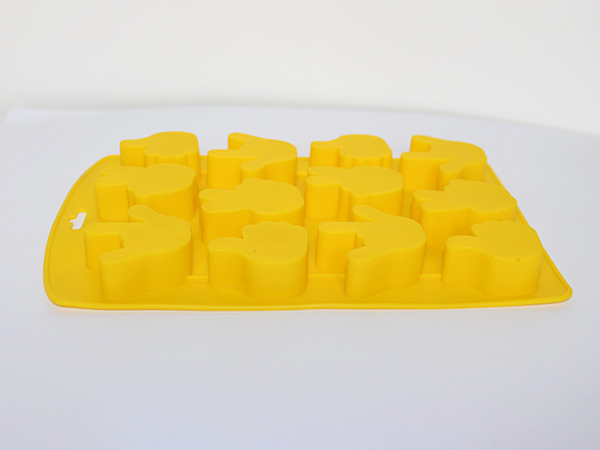 Alien silicone ice tray